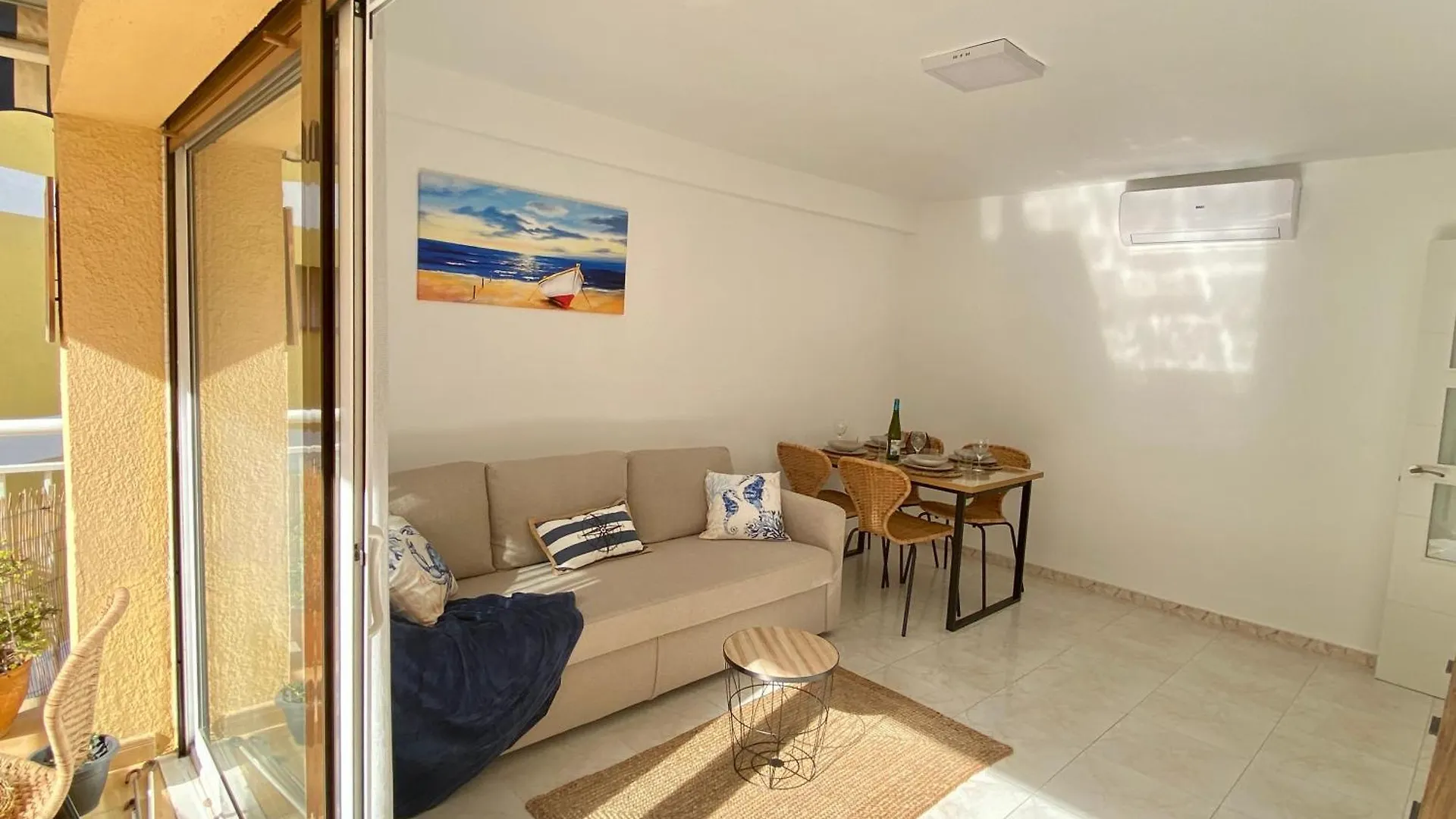 Golden Port Cambrils Apartment 0*,  Spain